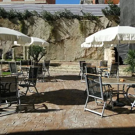 Dorma Cunit Suites & Spa