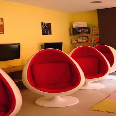 Hotel Exe & 4*