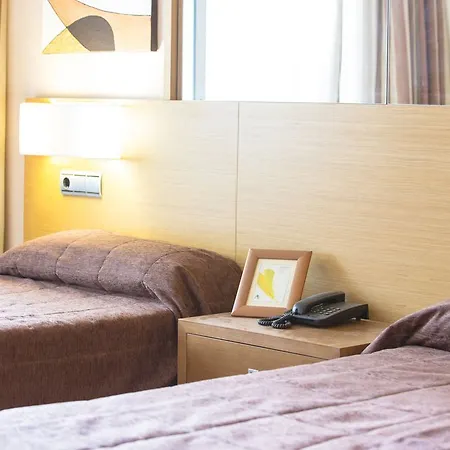Dorma Cunit Suites & Spa Hotel