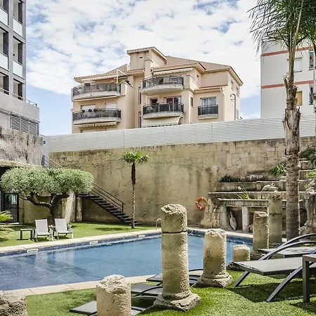 Dorma Cunit Suites & Spa Ξενοδοχείο 4*