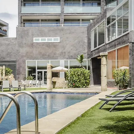 Dorma Cunit Suites & Spa Ξενοδοχείο