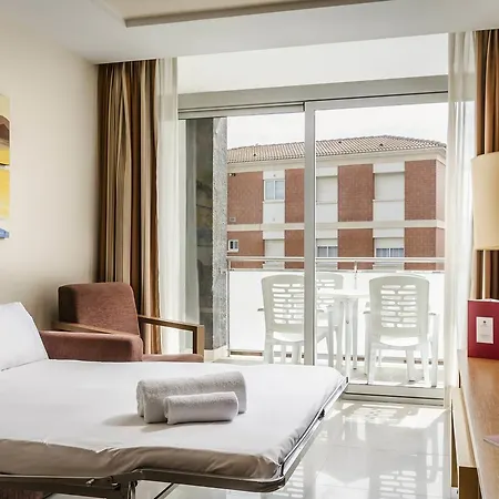 Dorma Cunit Suites & Spa Ξενοδοχείο 4*