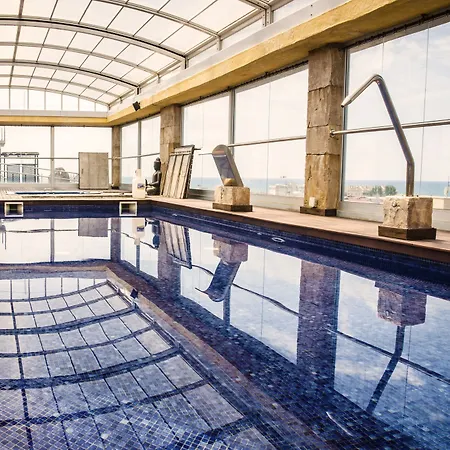 Dorma Cunit Suites & Spa